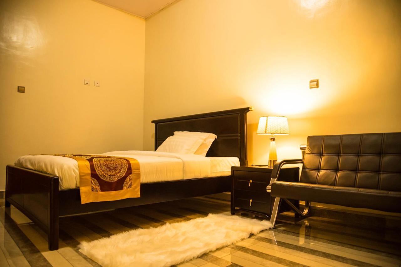 Avisha Town Hotel Kigali Exterior photo